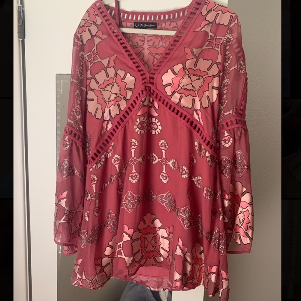 For love and lemons red flowy sleeve dress